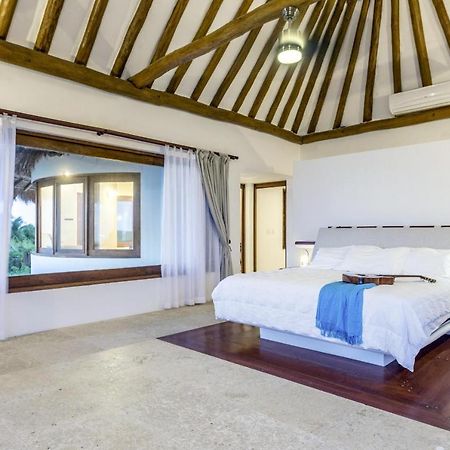 Dk Luxury Ocean Front Villa - Adults Only Holbox Extérieur photo