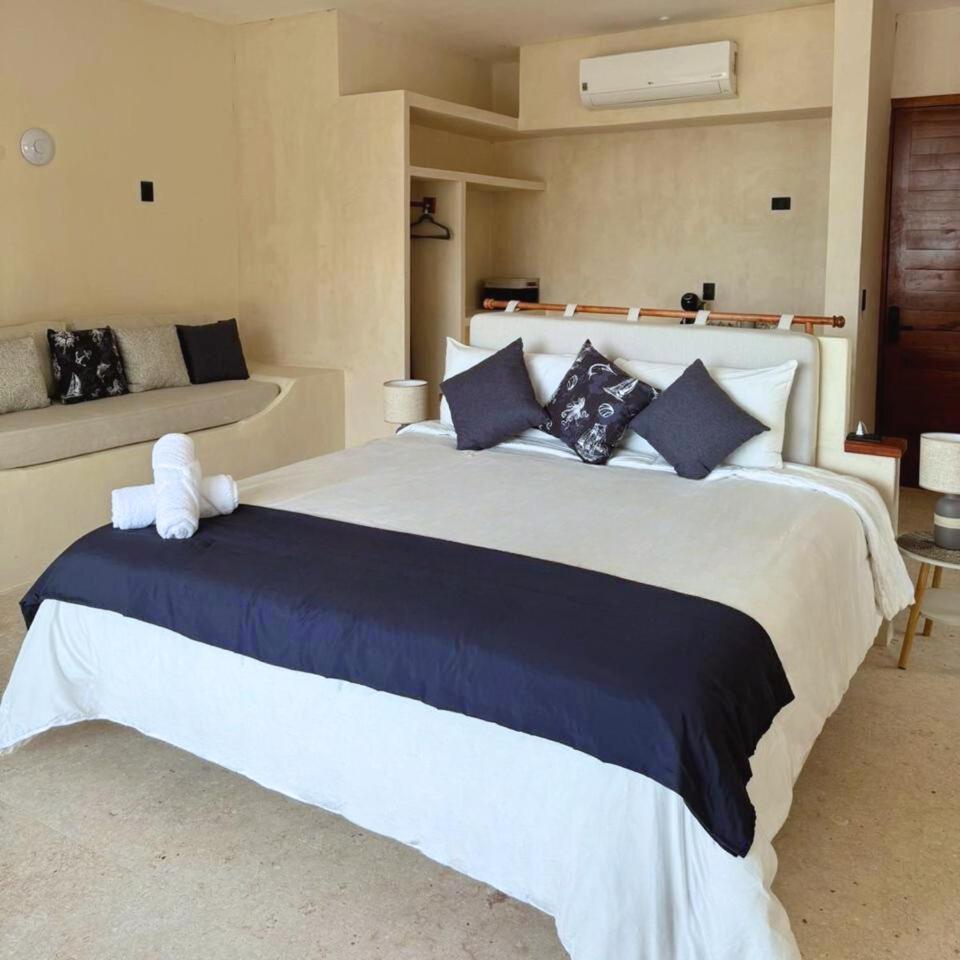 Dk Luxury Ocean Front Villa - Adults Only Holbox Extérieur photo